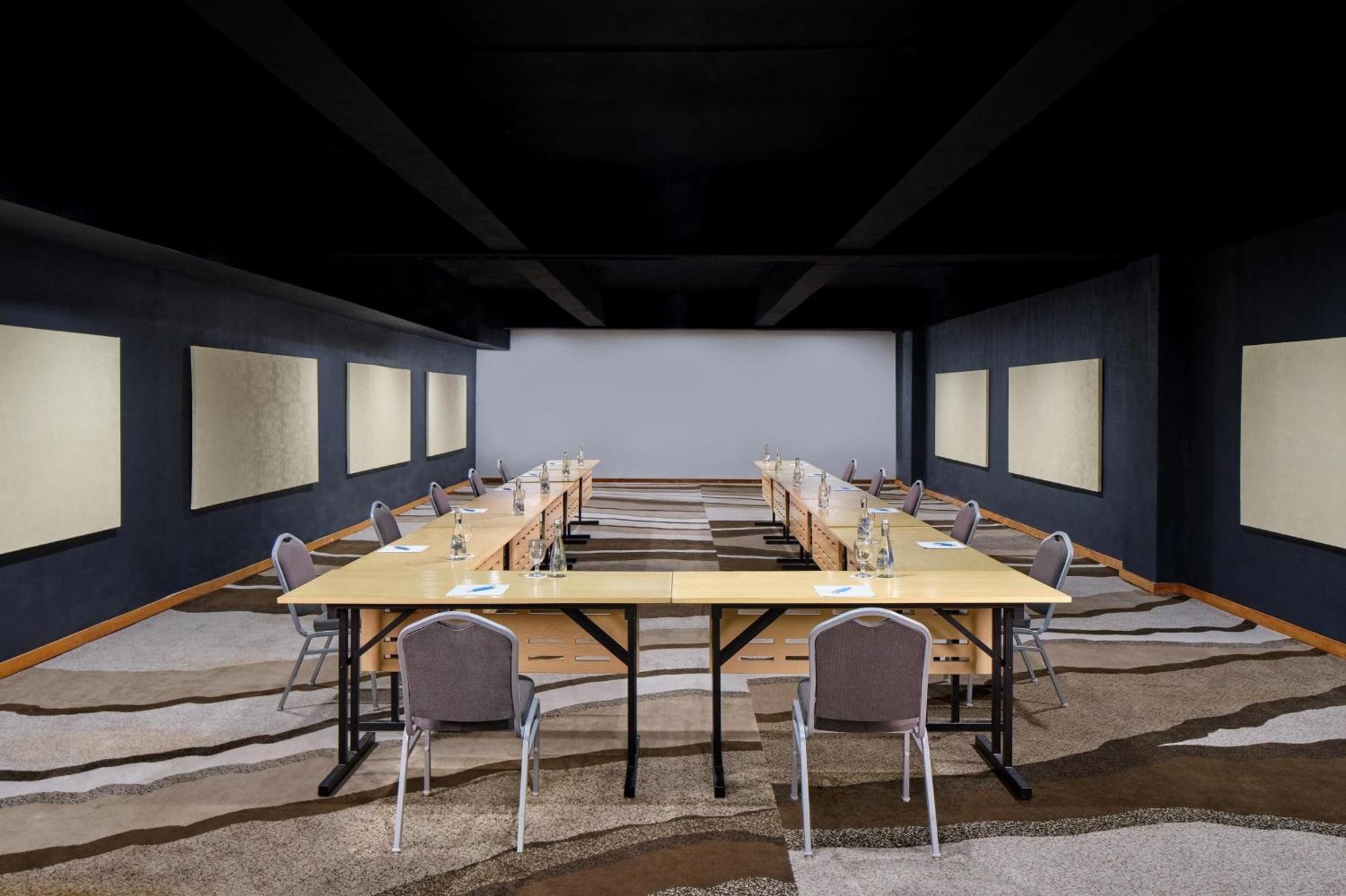 Four Points By Sheraton Balikpapan Exteriör bild